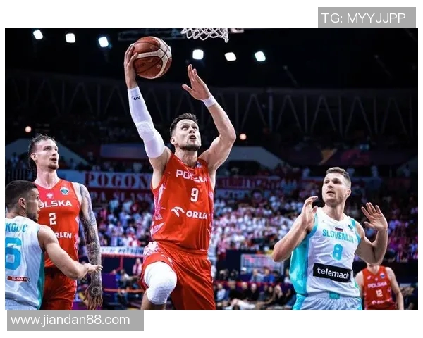 2012年美国与西班牙篮球比赛精彩录像回放全程回顾与分析