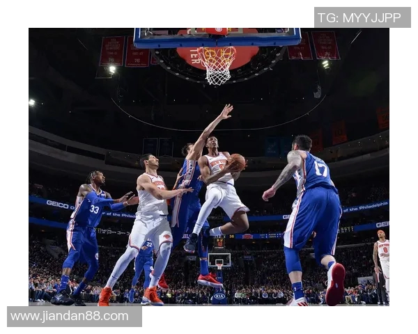 2013年步行者与火箭精彩对决回顾及赛季表现分析