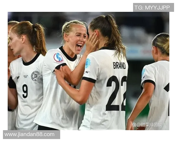 欧洲女子足球对决荷兰队与丹麦队的精彩较量即将上演